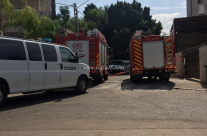 بالصور: قوات كبيرة من الشرطة تُداهم حي الجواريش في مدينة الرملة 